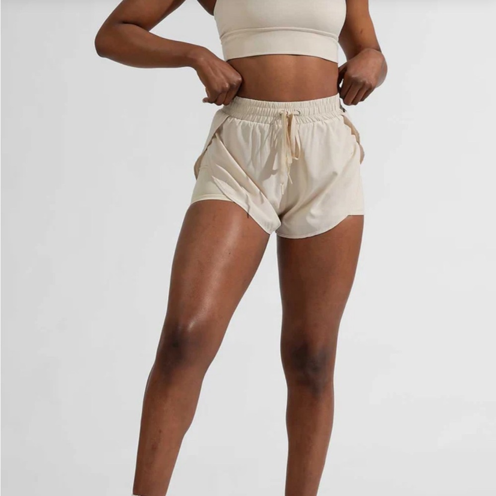 Lifesaver short